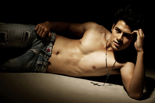 L&ecirc; Kh&ocirc;i Nguy&ecirc;n