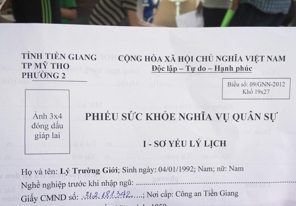 Tuy bạn bè tỏ ra lo lắng cho sự nghiệp của Lý Trường Giới nhưng anh vẫn cảm thấy vinh dự nếu có cơ hội trúng tuyển.