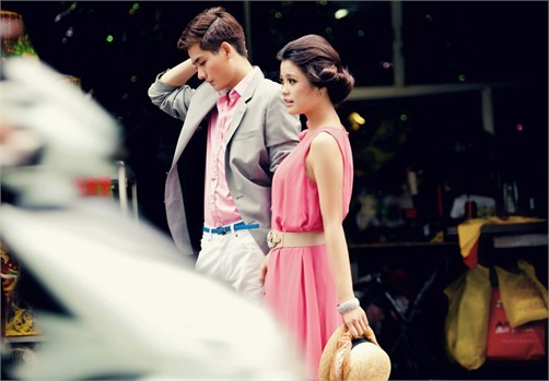 Nukan Trần v&agrave; Tuyết Nhi  xuống phố m&ugrave;a thu