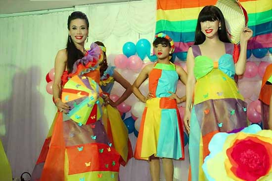 Kullboy sim sua tham dự ngày LGBT tại Huê