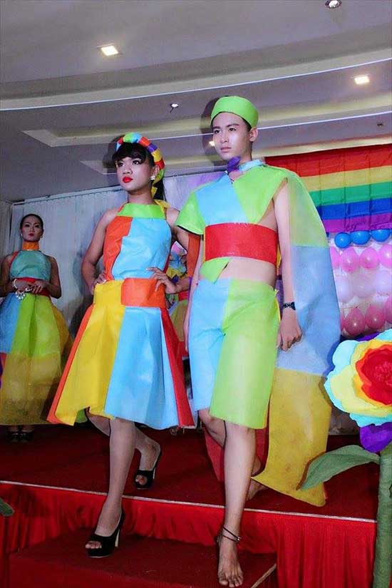 Kullboy sim sua tham dự ngày LGBT tại Huê