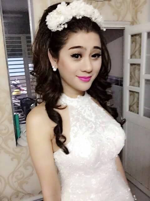 Cuộc phỏng vấn thú vị với chuyên gia make up showbiz Việt Sim Sữa và công việc làm đẹp cho những người đẹp nổi tiếng