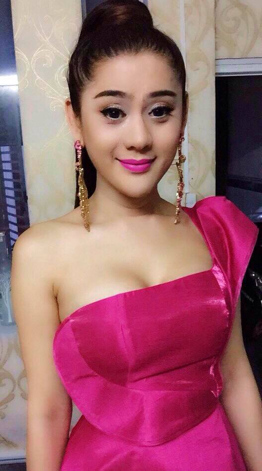 Cuộc phỏng vấn thú vị với chuyên gia make up showbiz Việt Sim Sữa và công việc làm đẹp cho những người đẹp nổi tiếng