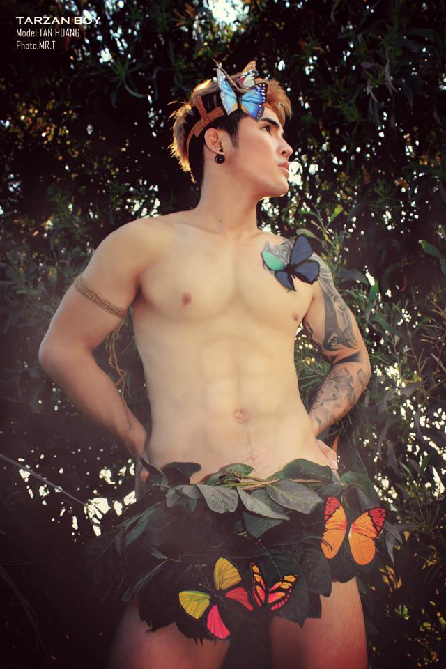 Ngỡ ngàng bộ ảnh nude Tarzan tuyệt đẹp của Tony Tân