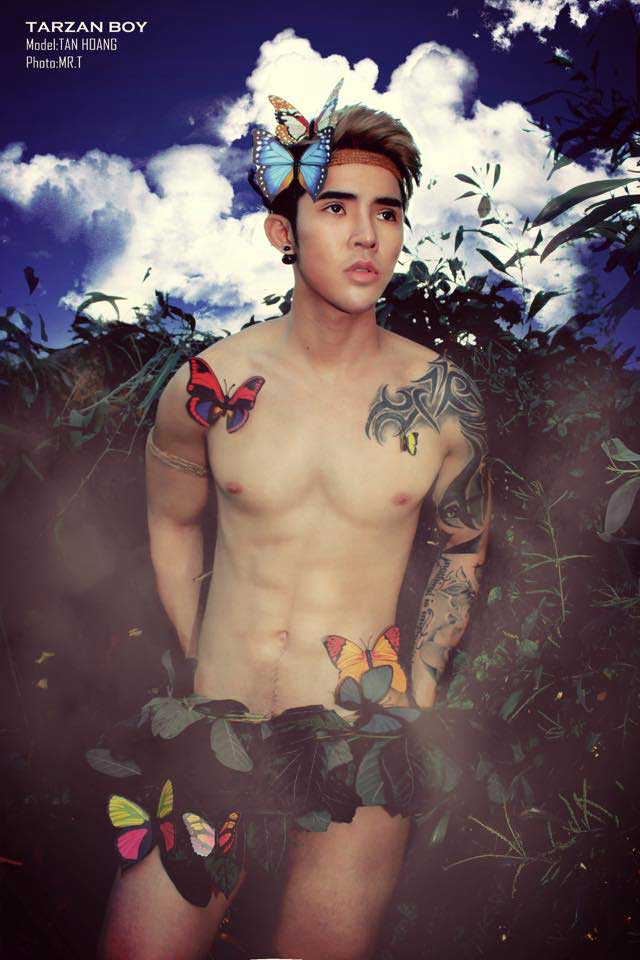 Ngỡ ngàng bộ ảnh nude Tarzan tuyệt đẹp của Tony Tân