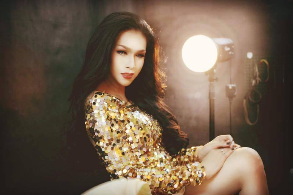 Hoa hậu LGBT Trương Hạ Vy ma mị chết người