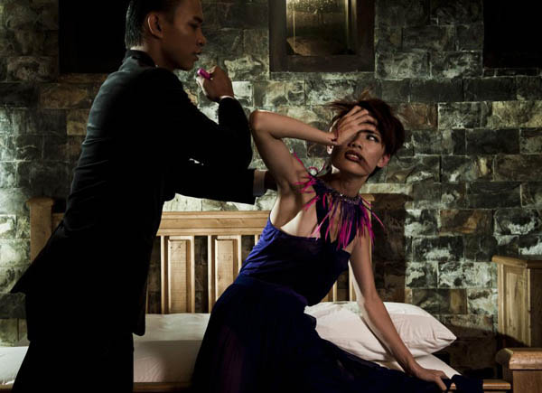 Trước khi bị anh ta đối xử tệ bạc.