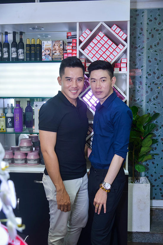 Hot boy du lịch Chinh Nguyễn