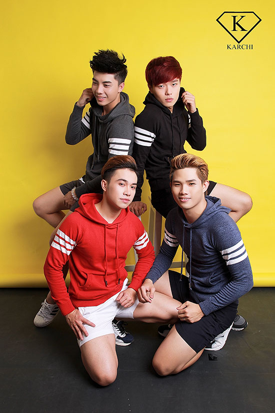 Khoa Karchi shop với trang phục thu đông