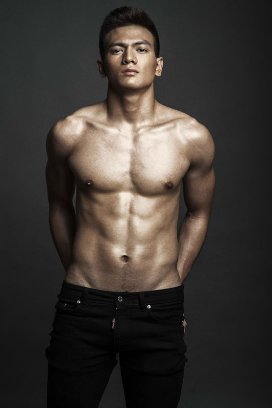 Lê Xuân Tiền - gương mặt mới của NTK Đỗ Mạnh Cường 