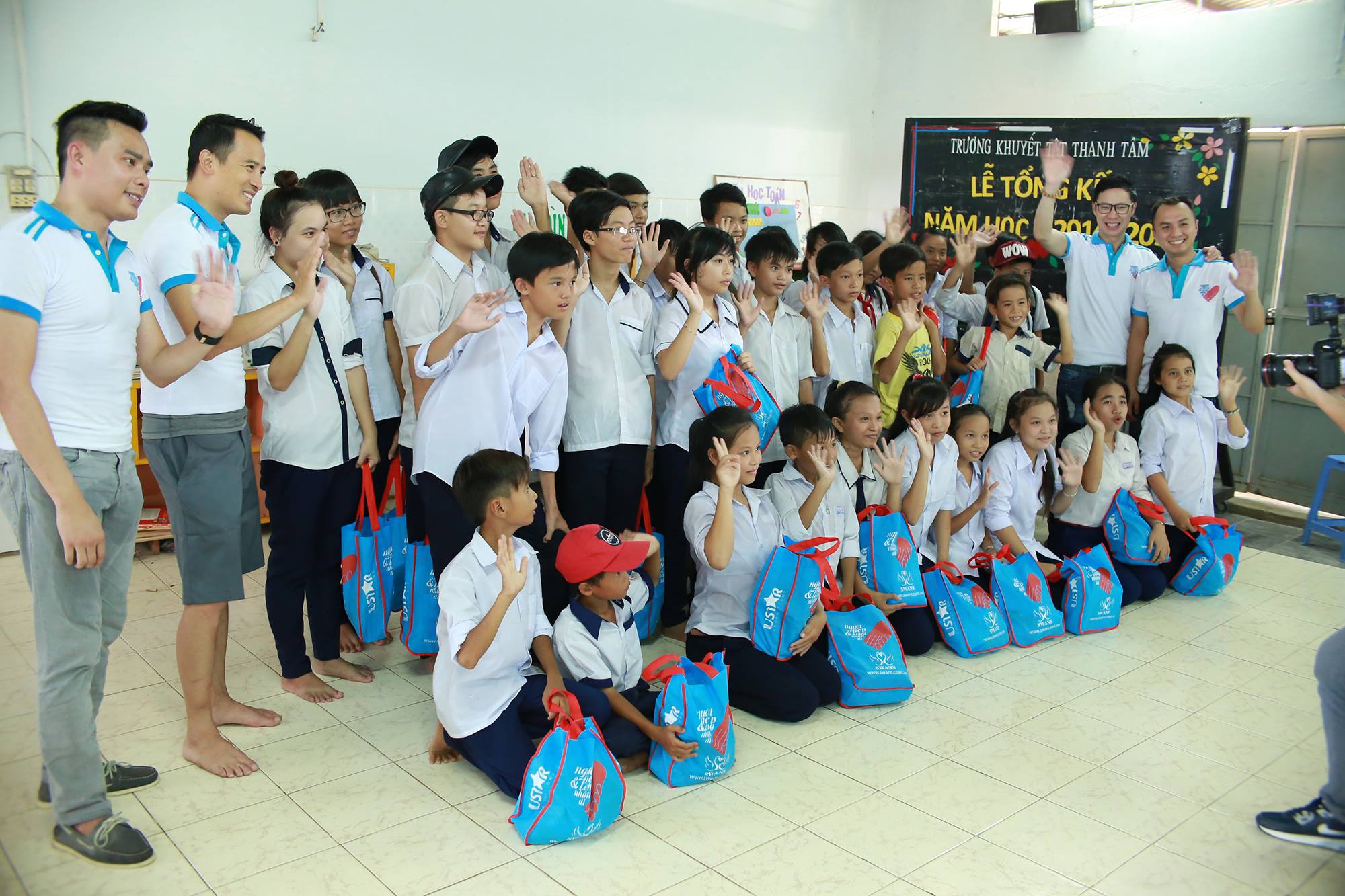 Người đẹp và lòng nhân ái