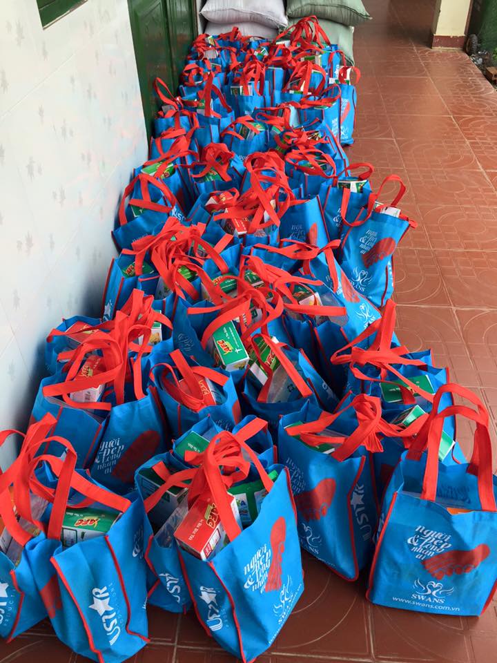 Người đẹp và lòng nhân ái