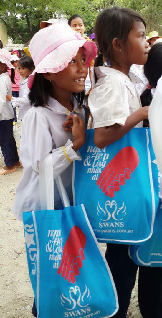 Người đẹp và lòng nhân ái