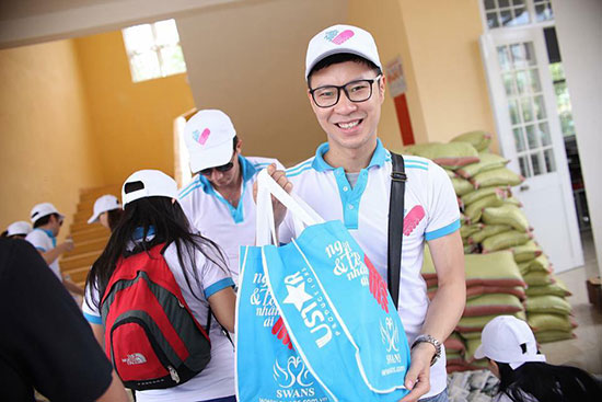 Người đẹp và lòng nhân ái