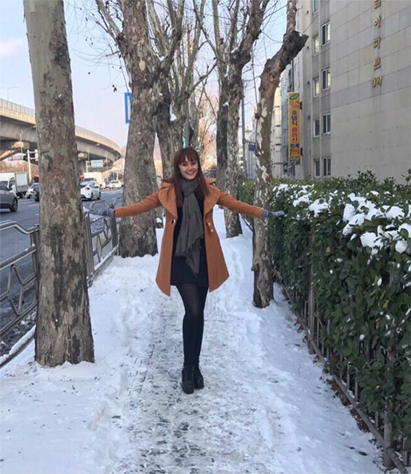 Hotgirl Nhật Thảo diện style mùa đông du lịch Hàn Quốc