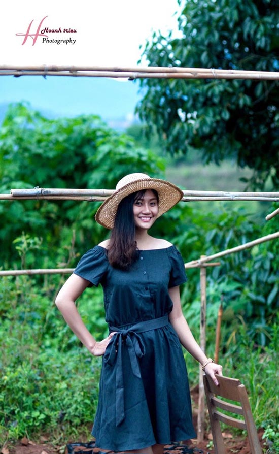 Hot girl Du Lịch Nhật Thảo giản dị thân thiện khi đi Tour