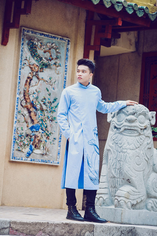 Thịnh Quang Huân truyền thống cùng áo dài Việt