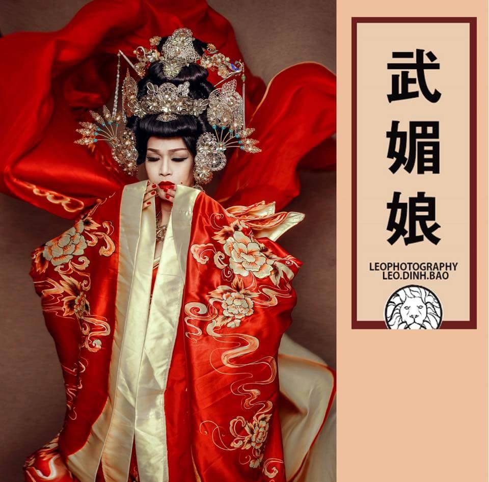 Sim Sữa đã giúp hoa hậu chuyển giới Trương Hạ Vy hoá thân thành Võ Tắc Thiên đẹp lộng lẫy