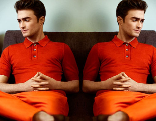 Daniel Radcliffe trần trụi trong phim mới