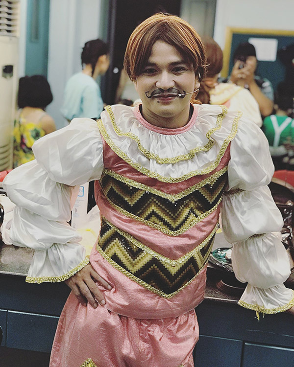 diễn viên nhí Quan Nhân