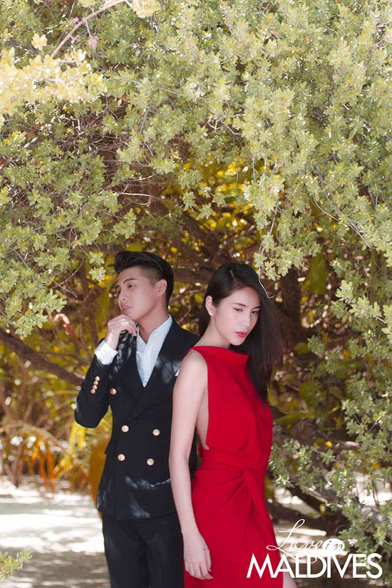 Noo Phước Thịnh vừa hé lộ một số hình ảnh và trailer của phim ngắn 'Love in Maldives - Chuyện tình Maldives'. Đây là dự án phim ngắn của nam ca sĩ, còn Thủy Tiên đóng vai trò khách mời. 