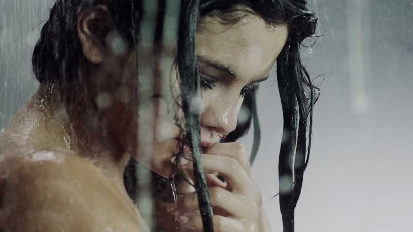 Selena Gomez gợi cảm trong mv Good For You