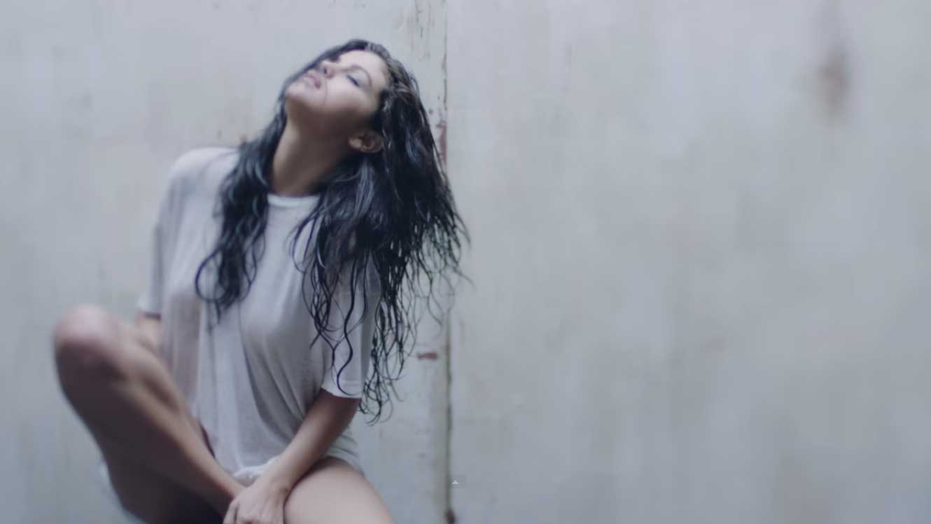 Selena Gomez gợi cảm trong mv Good For You