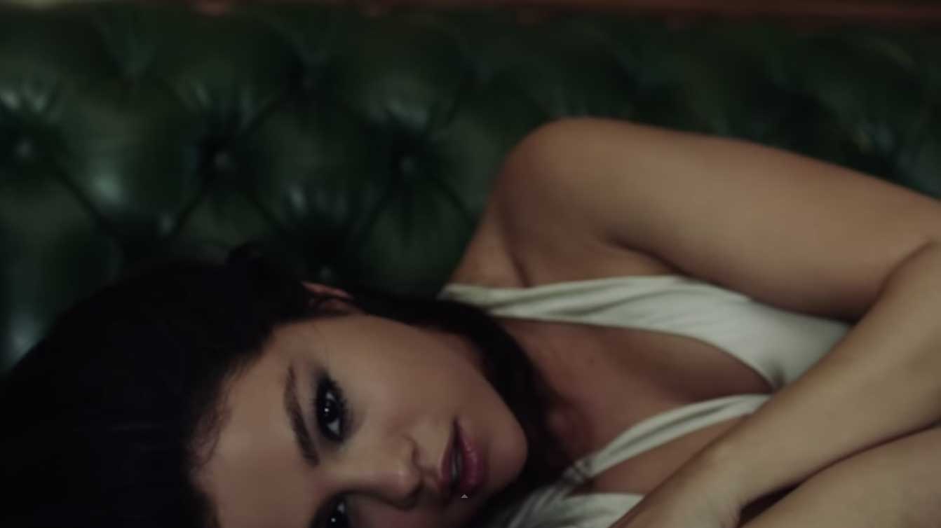 Selena Gomez gợi cảm trong mv Good For You