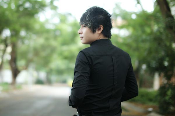 Chàng ca sĩ miền tây Thiên Bảo