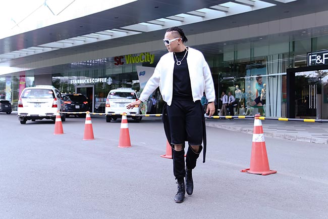 V.O.X muốn chinh phục khán giả Việt Nam bằng tài năng chính mình, Châu Bùi 