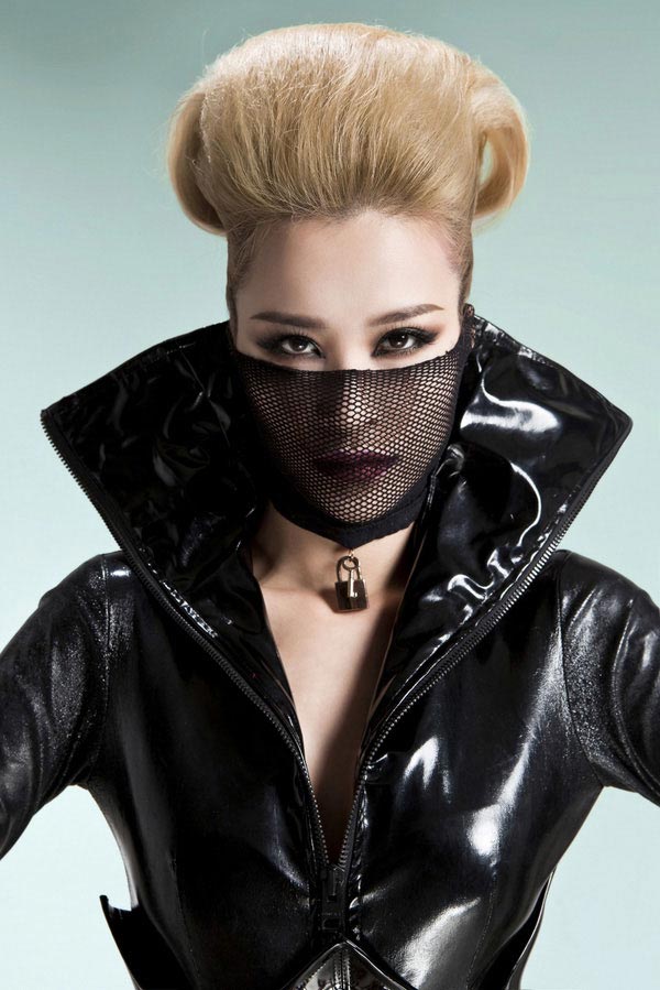 Đông Nhi ra mắt Boom Boom cực sốt 