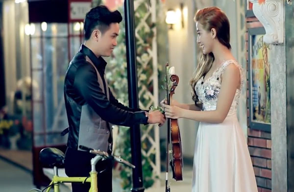 Khưu Huy Vũ da diết với Hoa nở về đêm