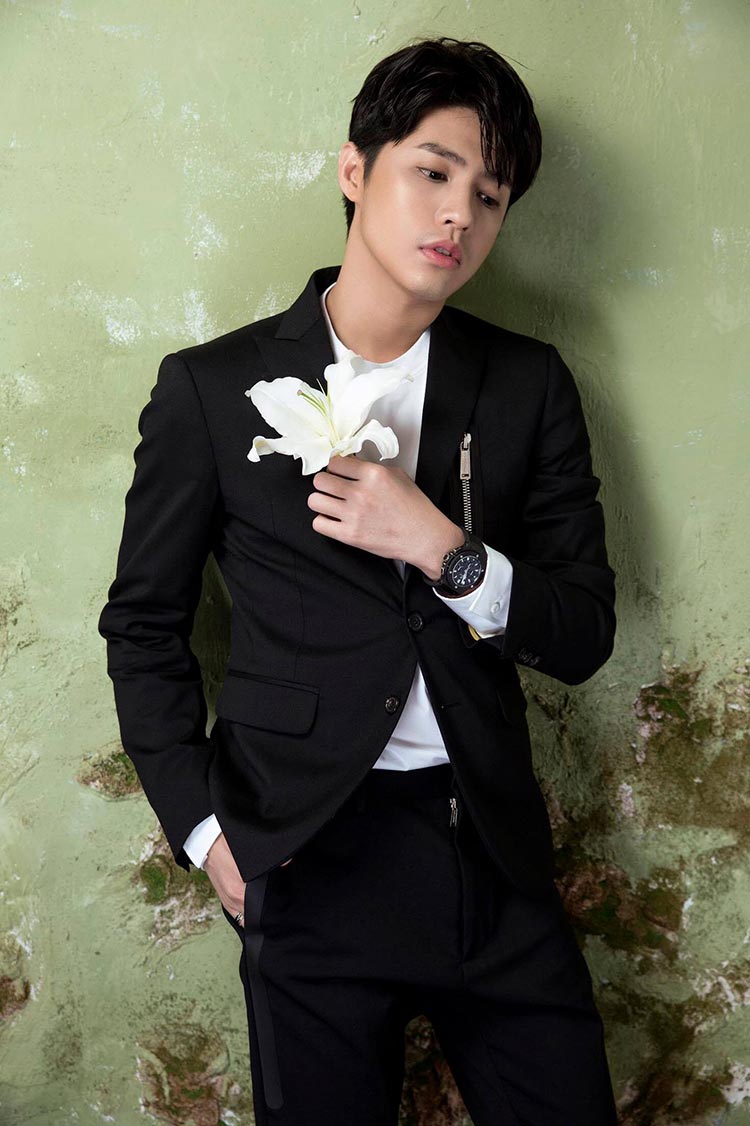 Chạm Khẽ Tim Anh Một Chút Thôi, Noo Phước Thịnh