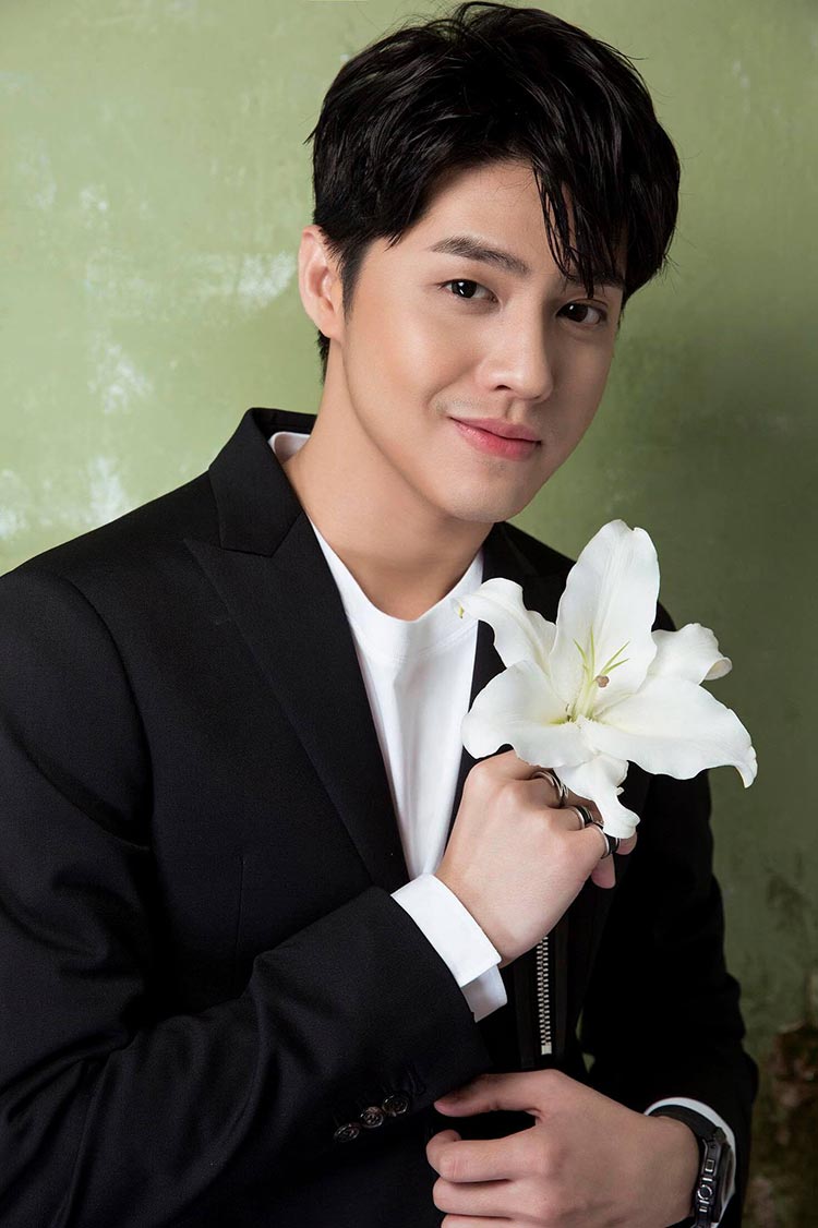 Chạm Khẽ Tim Anh Một Chút Thôi, Noo Phước Thịnh